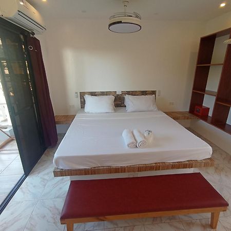 Jalyn'S Resort Sabang Пуерто-Галера Екстер'єр фото