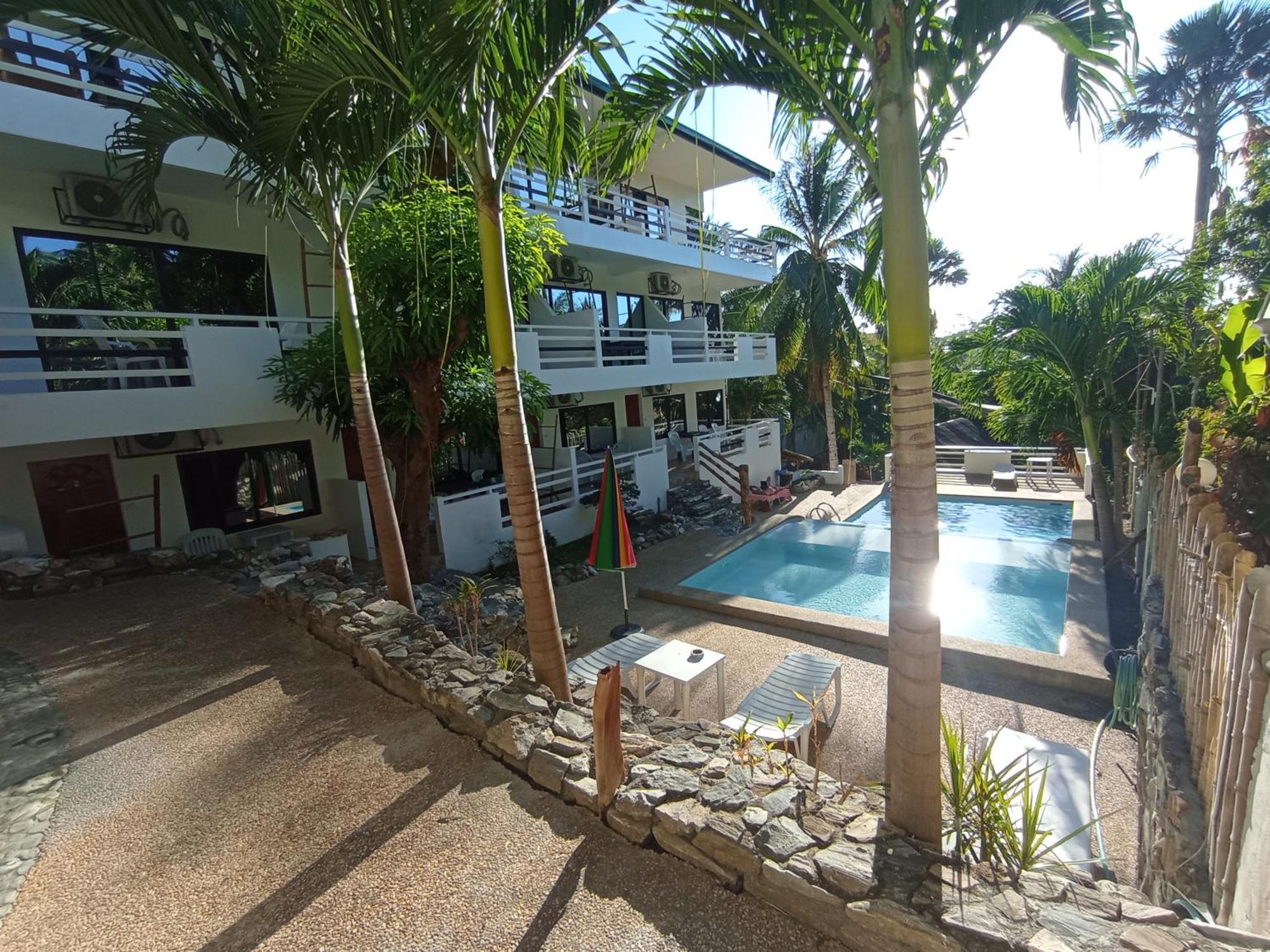 Jalyn'S Resort Sabang Пуерто-Галера Екстер'єр фото