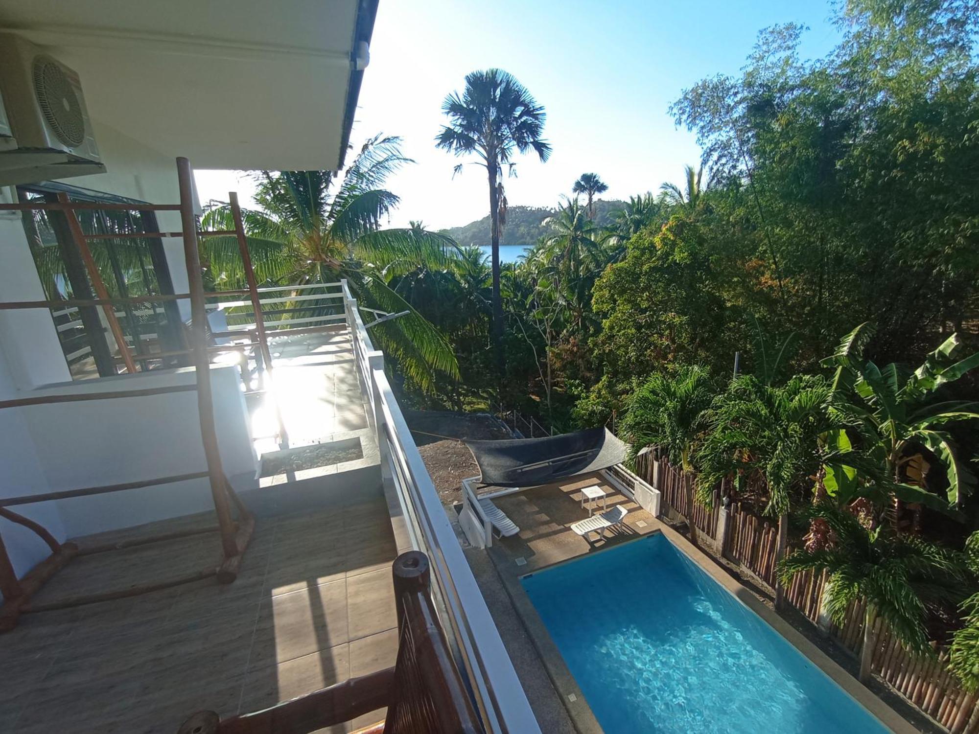 Jalyn'S Resort Sabang Пуерто-Галера Екстер'єр фото