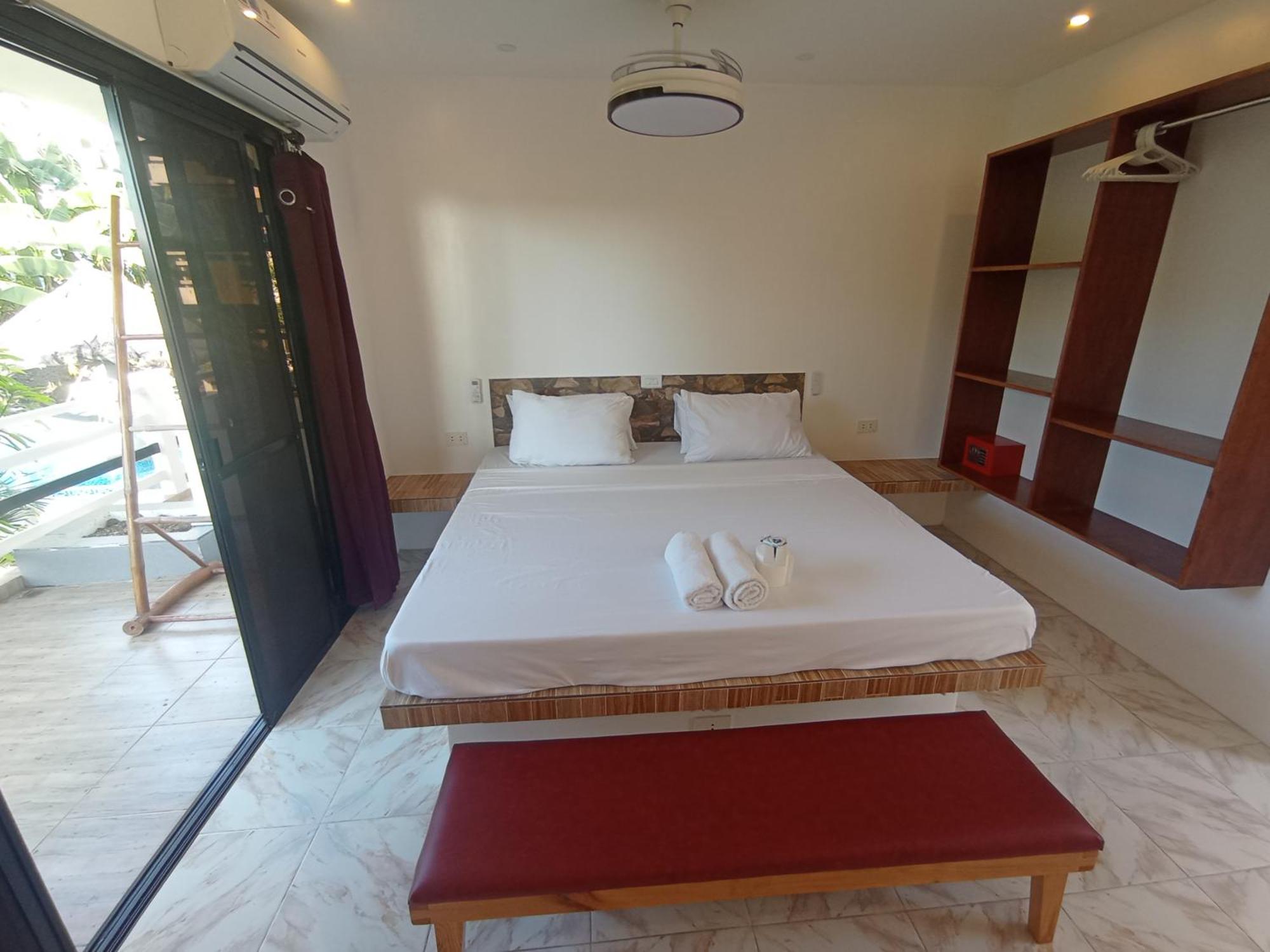 Jalyn'S Resort Sabang Пуерто-Галера Екстер'єр фото