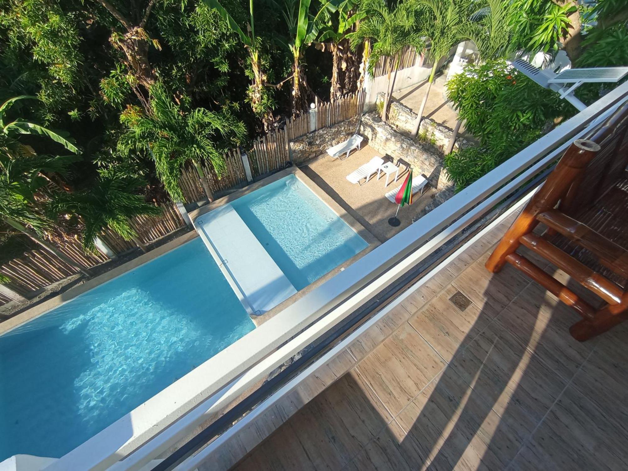 Jalyn'S Resort Sabang Пуерто-Галера Екстер'єр фото